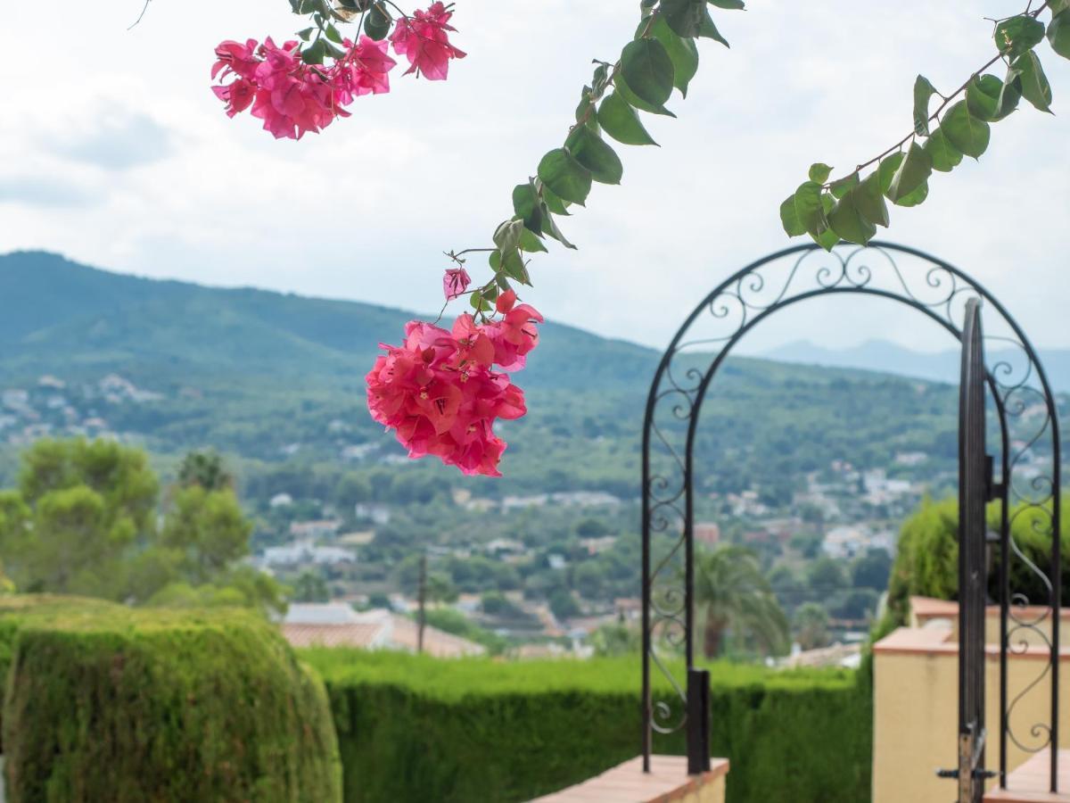 Authentic Groundfloor Apartment In Beautiful Villa, Jávea エクステリア 写真
